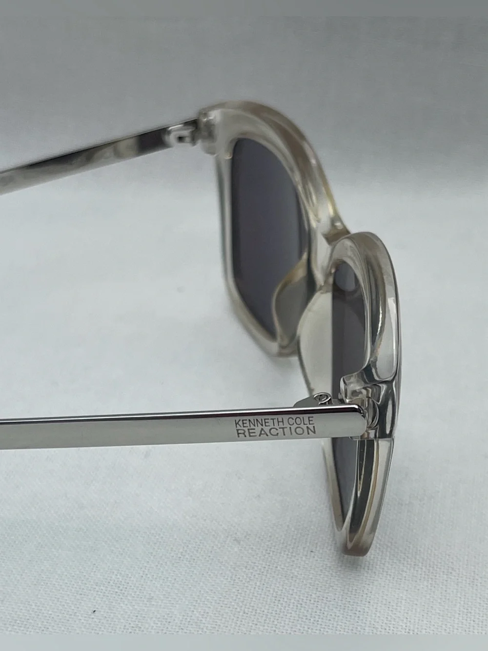Kenneth Cole Reaction Silver Metal Eyewear Arm